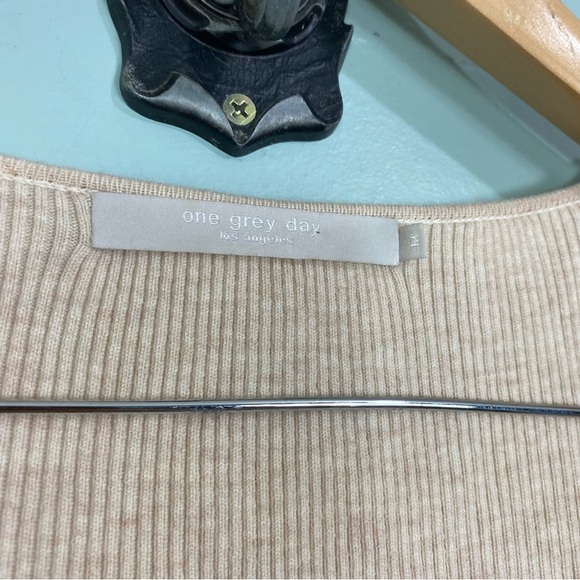 Revolve One Grey Day Lakeyn Dress In Beige Cream Sz M Bodycon Square Neckline - Picture 4 of 8